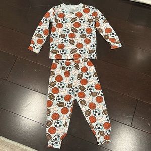 ESME Sports Long Sleeve Pajamas Set Size 18 Months